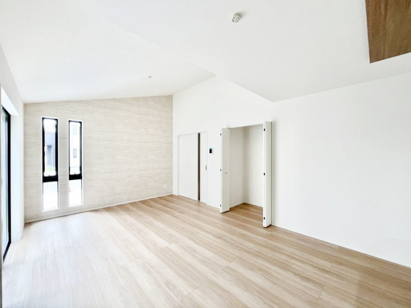 ���̑����ρ@�Ƒ������R�ƏW�܂�e���̃X�y�[�X�ɂȂ肻��