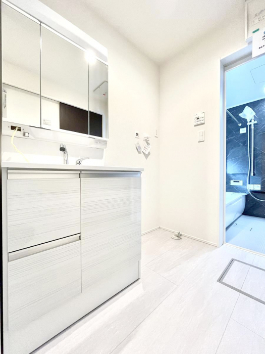 ���̑��@�������̂�����K��Ԃł��B�����̐g�x�x���C�����ǂ����g�������܂��B 