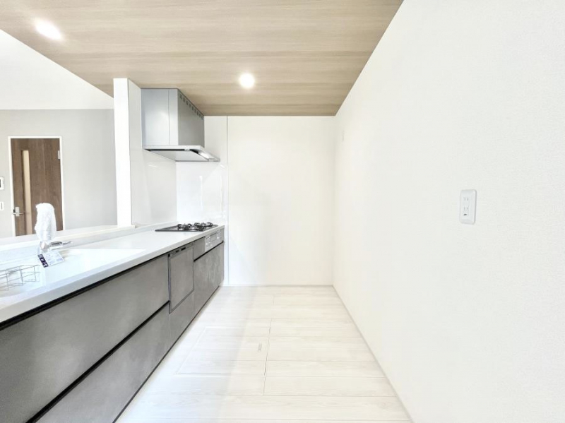 �L�b�`���@��Ƃ肠��L�b�`���ł͂��Ƒ��Ɗy�������������ł��܂��B