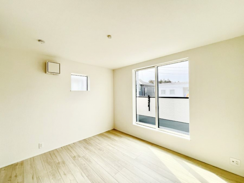 �Q���@���邢�o���R�j�[�T�C�h�ɗm����ݒu�B�ڊo�߂̗ǂ��Q���ɁB �@