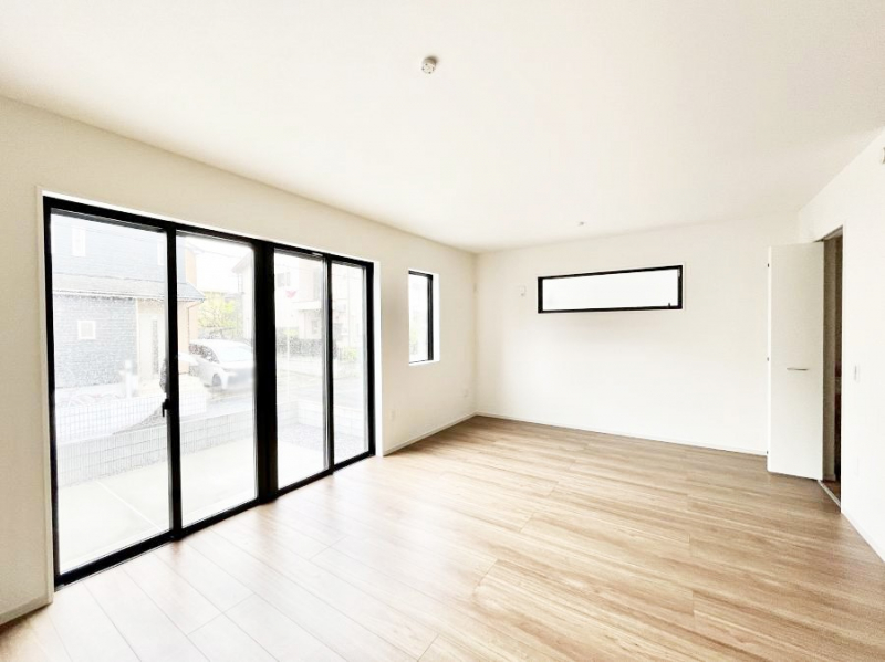 ���̑����ρ@�Ƒ������R�ƏW�܂�e���̃X�y�[�X�ɂȂ肻��