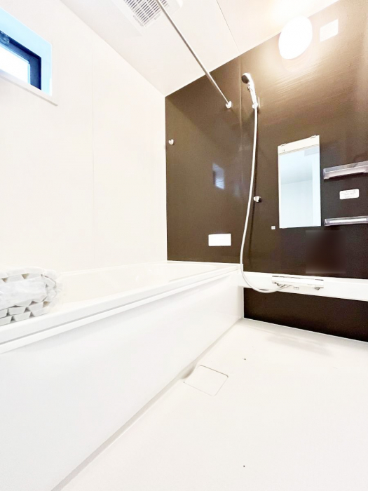 �����@����̔�������Ă���閾�邢�������̂���o�X���[��