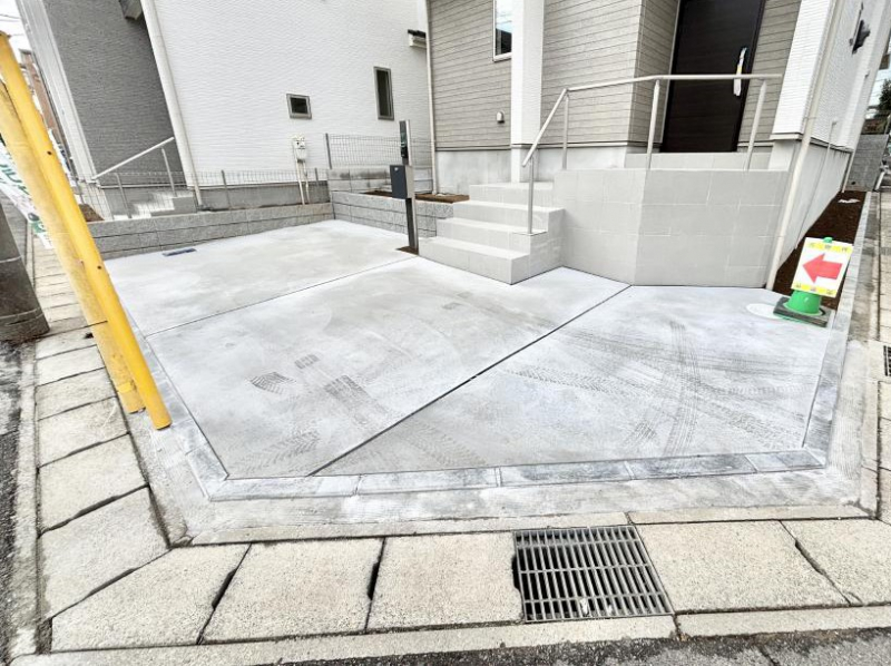 �@�����Ɍ������Ȃ����ԃX�y�[�X�B