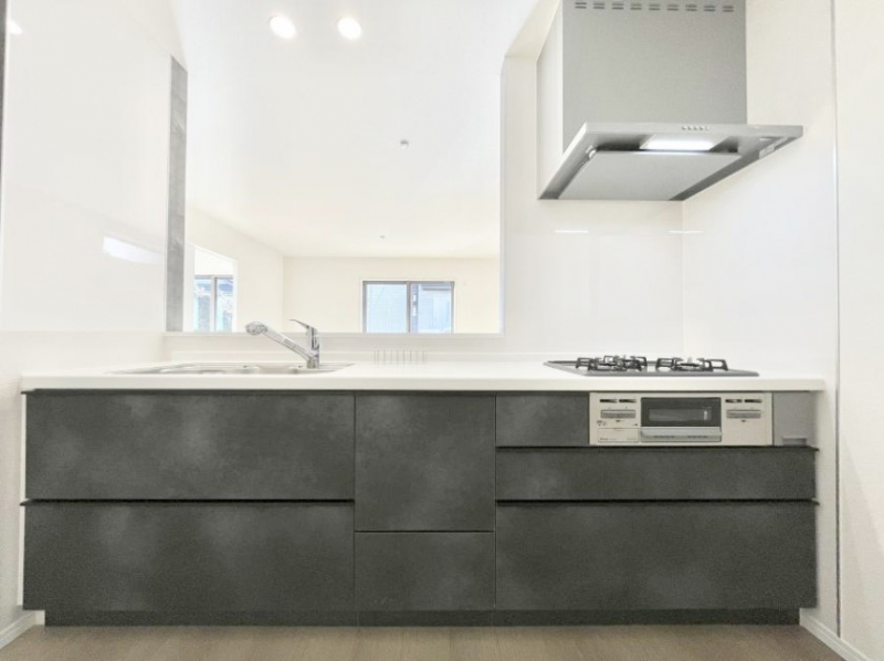 �L�b�`���@�������������I�ɁA�y�����I�V�X�e���L�b�`��  