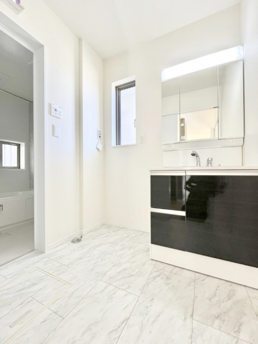 ���̑��@�L�X�Ƃ�Ƃ�̂��郉���h���[�X�y�[�X