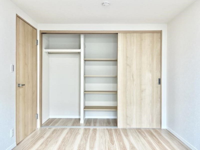 ���[�@�����Ղ�̎��[�X�y�[�X�ł��ł��Z��Ԃ��X�b�L���ۂĂ���