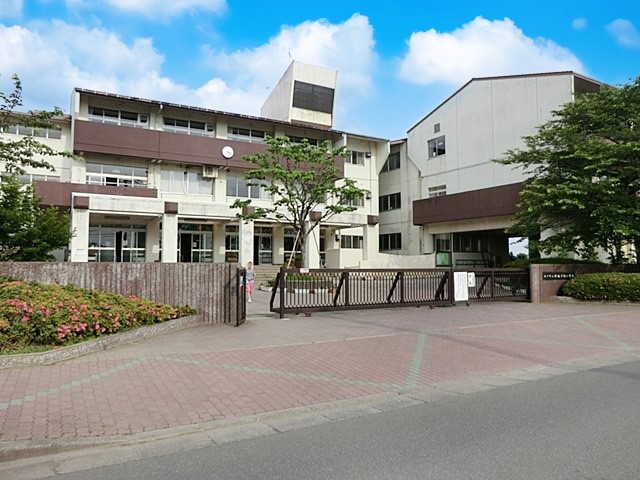 ���ӊ��@���w�Z 780m ���ˎs���V���ː����w�Z