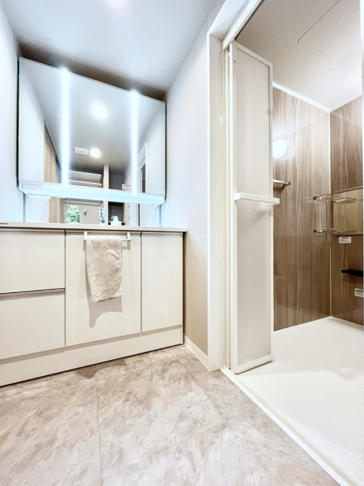 ���ʑ�E���ʏ��@������������ʉ��ώ��Œ��̐g�x�x�����K  