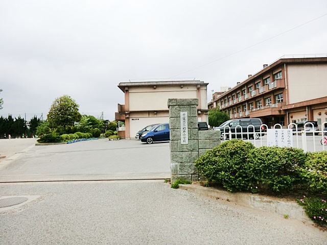 ���ӊ��@���w�Z 1256m ��t�s�����䏬�w�Z