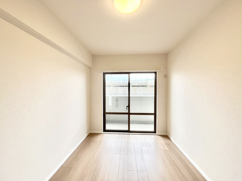 ���̑����ρ@�o���R�j�[���J�������v���X���Ă����m��  