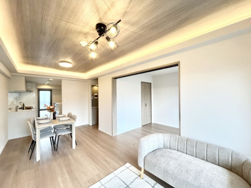 ���r���O�@�������������͋C�̂k�c�j�͉Ƒ��݂�Ȃ̉��K���