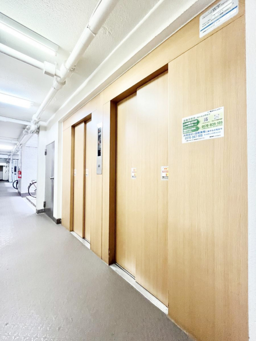 ���̑��@�G���x�[�^�[