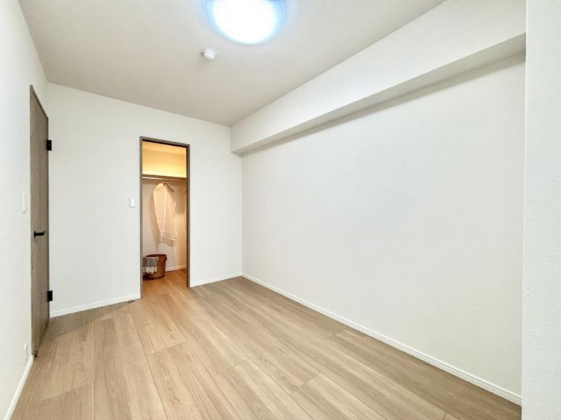 �q�������@�E�H�[�N�C���N���[�[�b�g�t���̂������ŏ[�������v���C�x�[�g���Ԃ��߂����܂��B