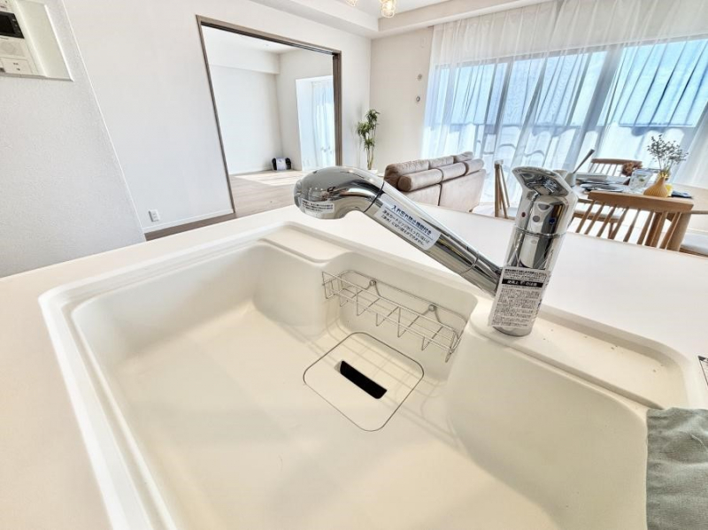 ���̑����ρ@�򐅊��̌^�̃L�b�`���Ő􂢕��p�E�����p�Ɛ؂�ւ��ȒP