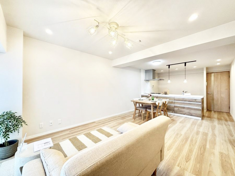 ���r���O�@-