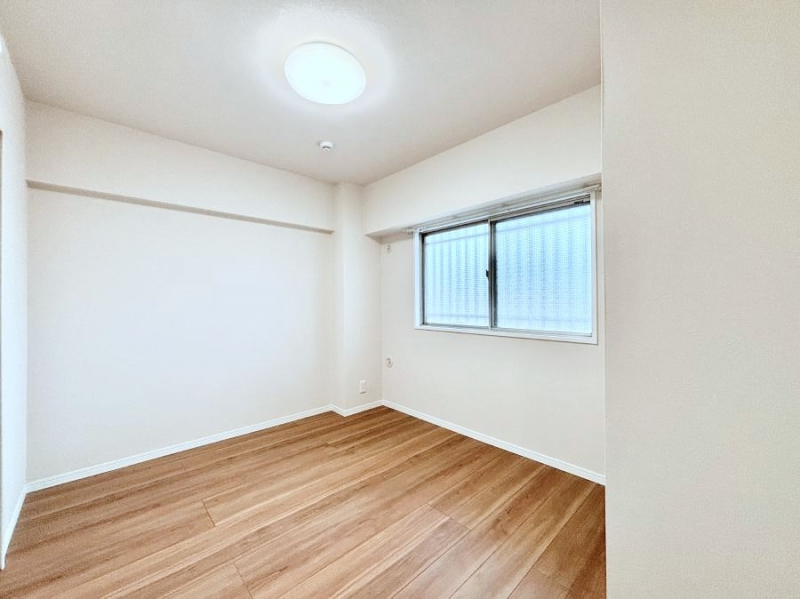 �Q���@�g���₷���`�Ńx�b�g��Ƌ�̒u�����ɂ����邱�Ƃ�����܂���B   