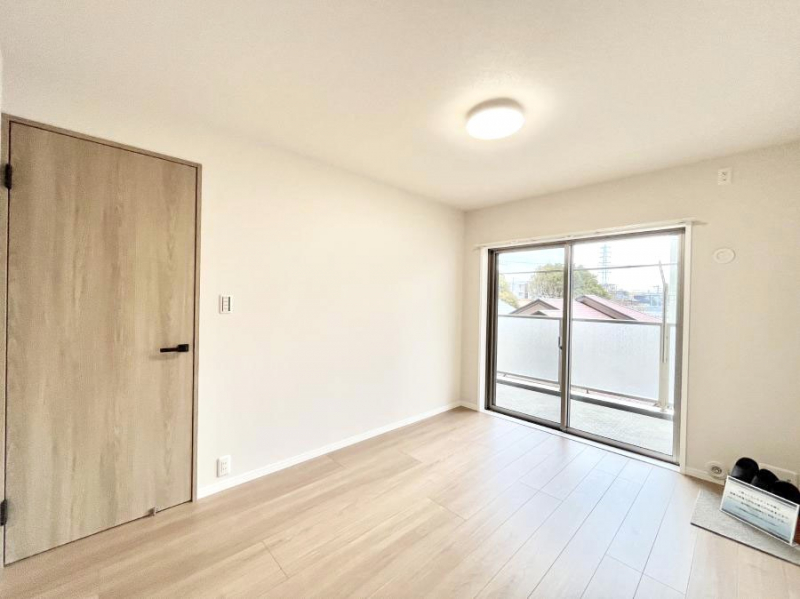 ���̑����ρ@�o���R�j�[���J�������v���X���Ă����m��  