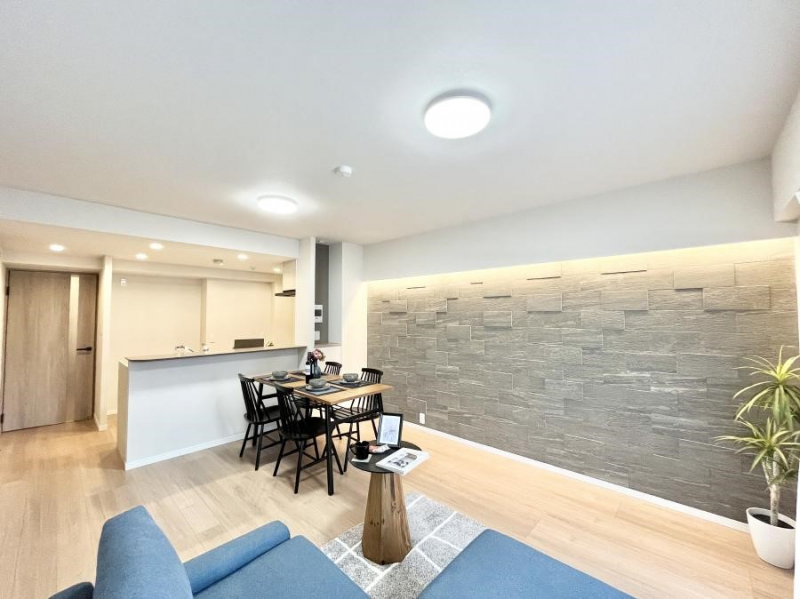 ���̑����ρ@�Ƒ������R�ƏW�܂�e���̃X�y�[�X�ɂȂ肻��