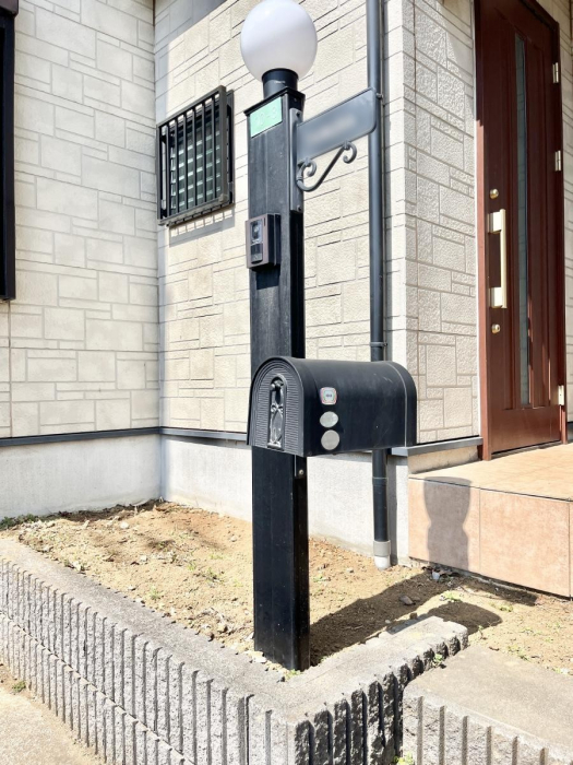 ���̑��@�V���v���f�U�C���̃|�X�g�B