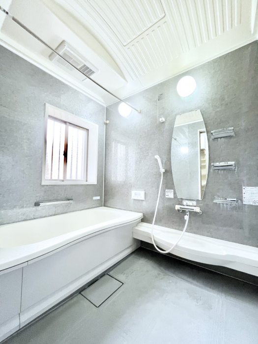 �����@����̔�����₷��؂ȃo�X�^�C���B�������Ƃ����C���y����Ŕ����Ƃ肽���ł��ˁI  