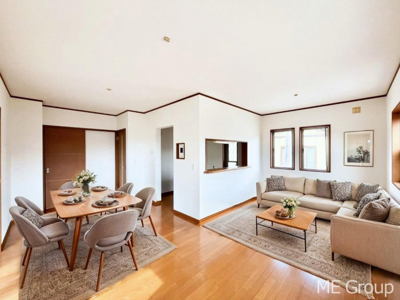 ���r���O�@�������������͋C�̂k�c�j�͉Ƒ��݂�Ȃ̉��K��ԁ��Ƌ��CG�ł�