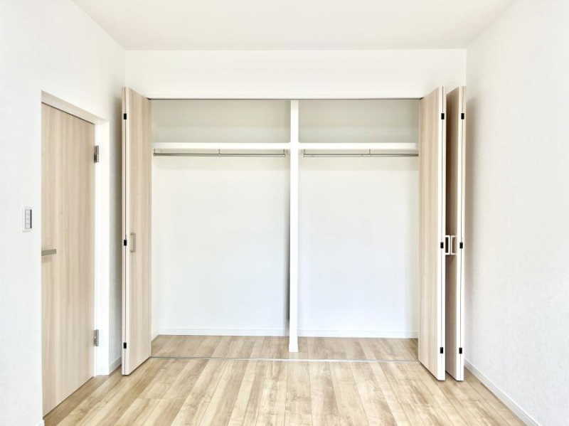 ���[�@�����Ղ�̎��[�X�y�[�X�ł��ł��Z��Ԃ��X�b�L���ۂĂ���