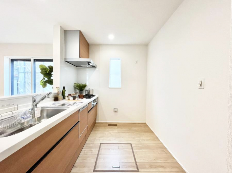 �L�b�`���@�L�X�Ƃ����g������̗ǂ��L�b�`���œ��X�̂��������y�����Ȃ肻��  