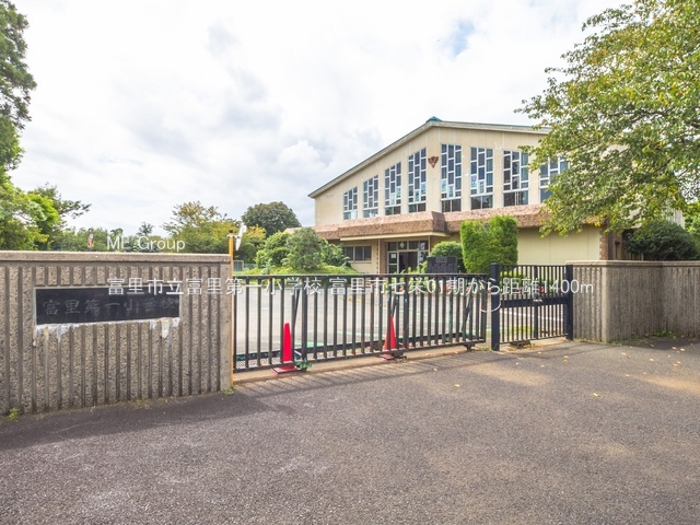 ���ӊ��@���w�Z 1400m �x���s���x����ꏬ�w�Z