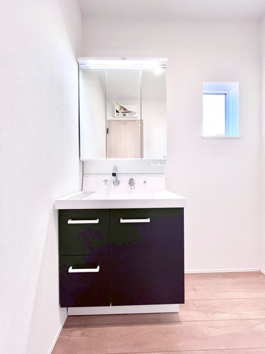 ���ʑ�E���ʏ��@�傫�����₷���O�ʋ��Ő�����������ʑ�́A�g�����Ȃ݃`�F�b�N�┧�̂������ɂ������߂ł��B 