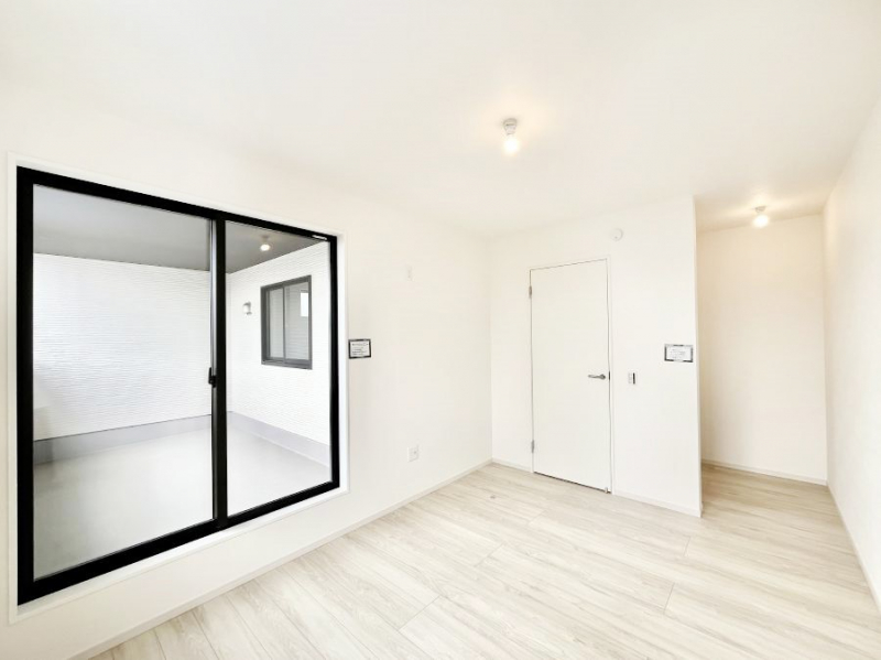 ���̑����ρ@�E�H�[�N�C���N���[�[�b�g�����邨�����I�G�߂��Ƃ̓���ւ����s�v�ŕ֗��ł��B 