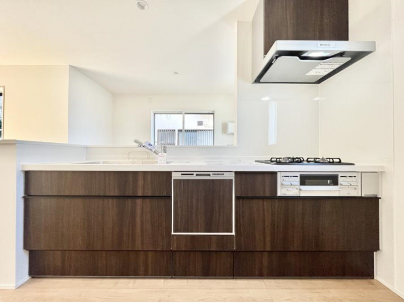 �L�b�`���@�������������I�ɁA�y�����I�V�X�e���L�b�`��  