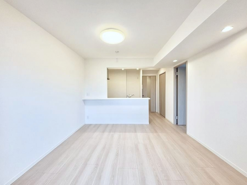 ���r���O�@�Ƒ��c���̎��Ԃ����������Ȃ��났�̃��r���O�_�C�j���O�B   