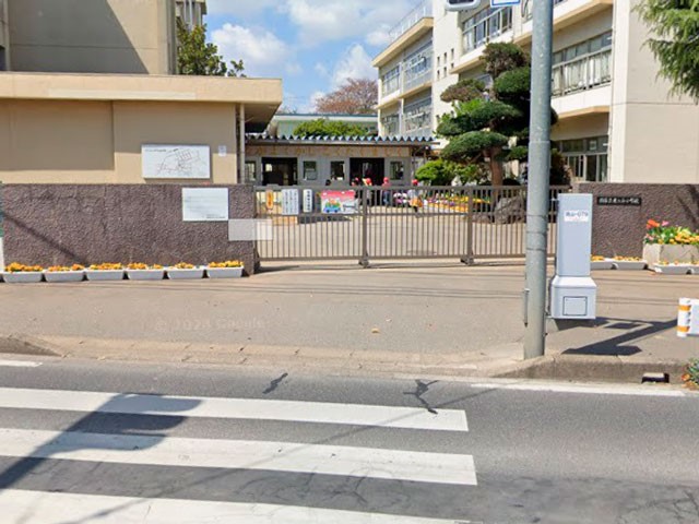 ���ӊ��@���w�Z 1280m ���s�������u���w�Z