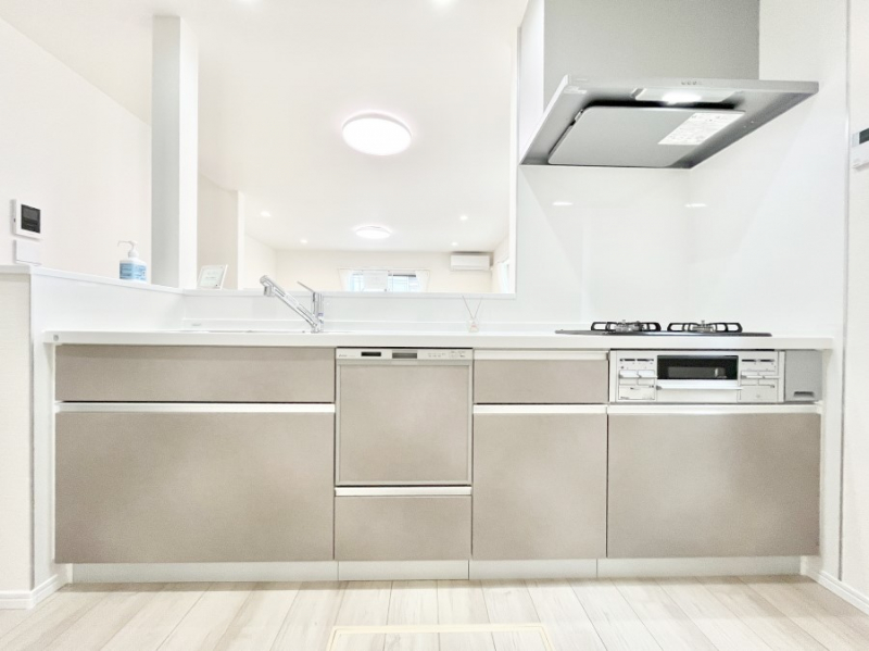 �L�b�`���@�������������I�ɁA�y�����I�V�X�e���L�b�`��  