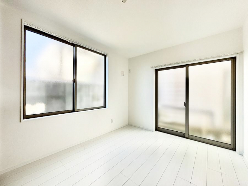 ���̑����ρ@2�ʍ̌����m�ۂ������邢��ԁB�Ƒ��݂�Ȃ����K�ȕ�炵����������݌v�ł��B