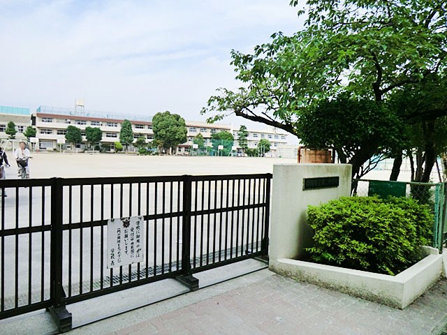 ���ӊ��@���w�Z 440m �s��s����񒆊w�Z