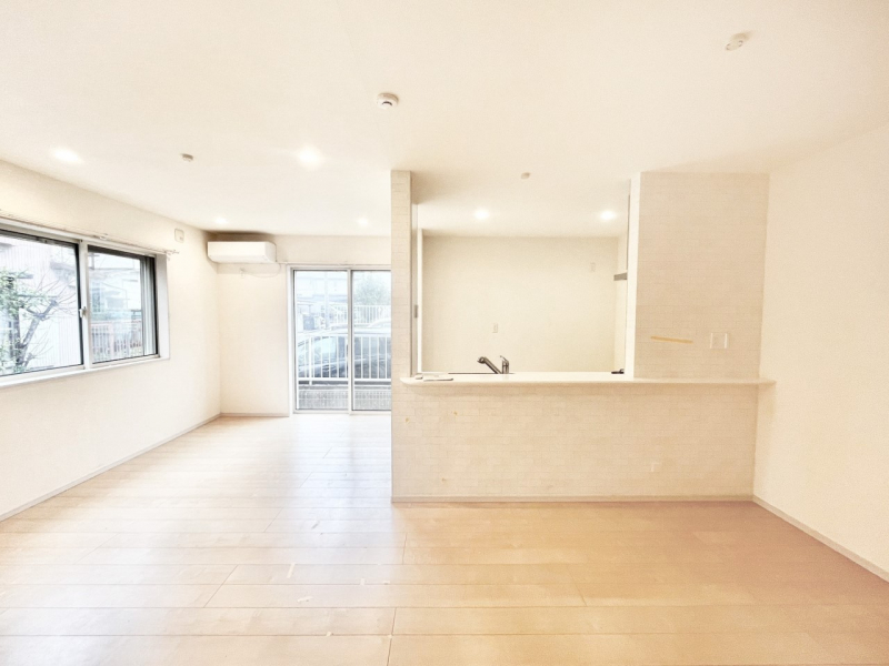 ���̑����ρ@���邢�z���������A�����̕��͋C�ɖ��������_�C�j���O�B   