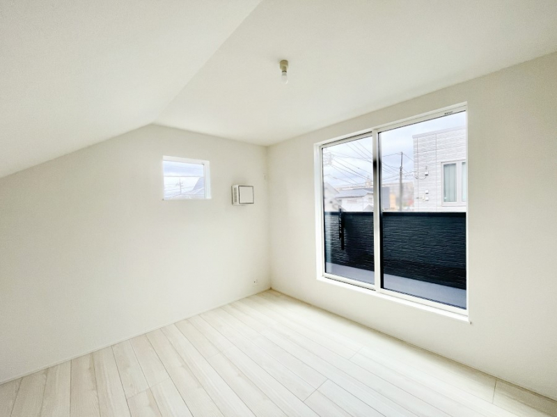 �Q���@���邢�o���R�j�[�T�C�h�ɗm����ݒu�B�ڊo�߂̗ǂ��Q���ɁB 