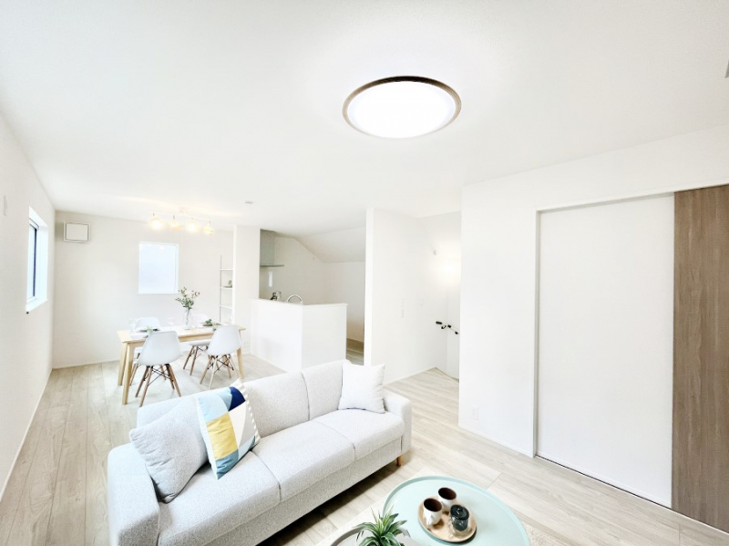 ���̑����ρ@�ǂ��ɂ��Ă��Ƒ��̂Ȃ������������R�~���j�P�[�V�������r���O