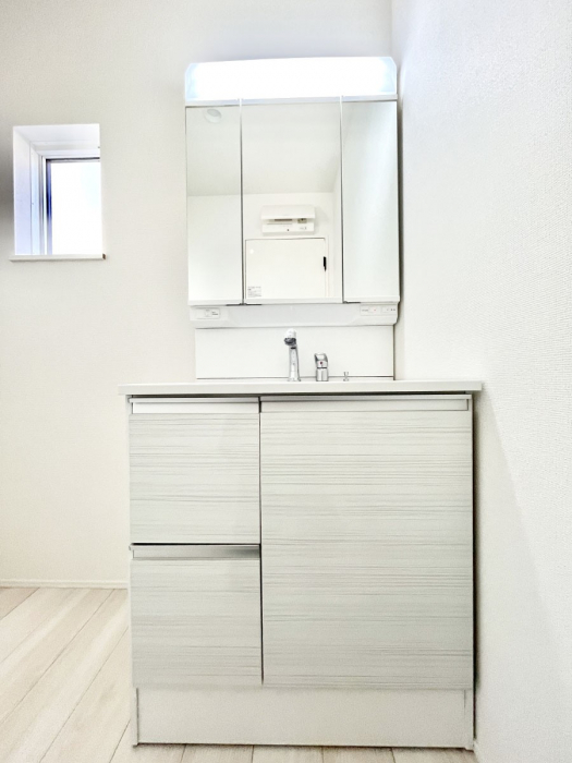 ���ʑ�E���ʏ��@�傫�����₷���O�ʋ��Ő�����������ʑ�́A�g�����Ȃ݃`�F�b�N�┧�̂������ɂ������߂ł��B 