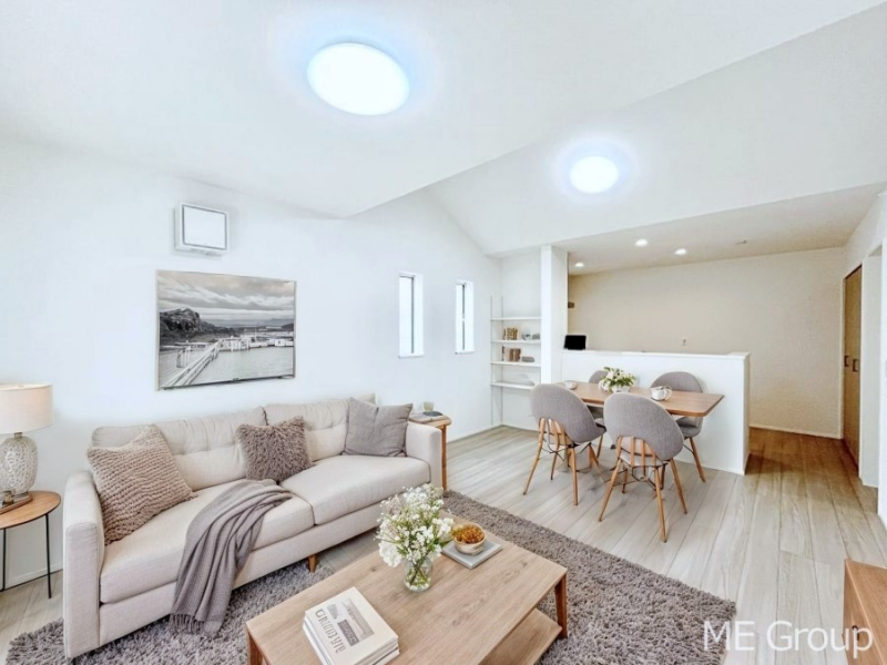 ���r���O�@���Ƒ��̓��₩�Șb�����ŕ�܂�閾�邢���r���O  ���Ƌ��CG�ł�