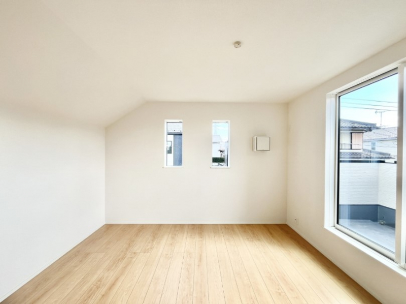 ���̑����ρ@���邢�o���R�j�[�T�C�h�ɗm����ݒu�B�ڊo�߂̗ǂ��Q���ɁB 