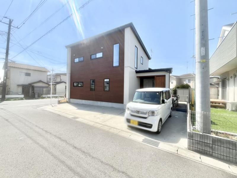 �@�����Ɍ������Ȃ����ԃX�y�[�X�B