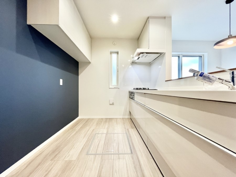 �L�b�`���@��Ƃ肠��L�b�`���ł͂��Ƒ��Ɗy�������������ł��܂��B