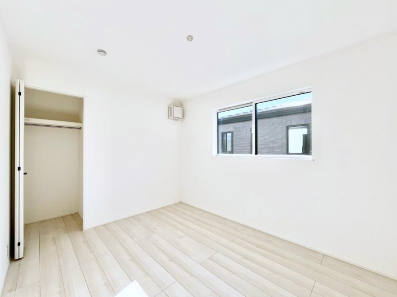 �q�������@�q�������ɂ��������߂Ȏ��[�X�y�[�X�����Ղ�̋���