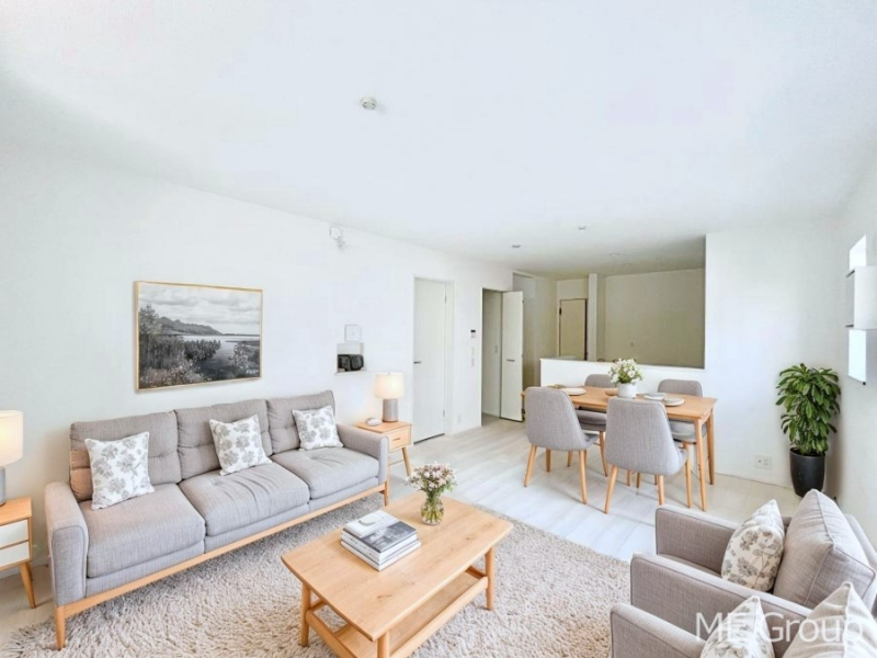 ���r���O�@�������������͋C�̂k�c�j�͉Ƒ��݂�Ȃ̉��K��ԁ@���Ƌ��CG�ł�