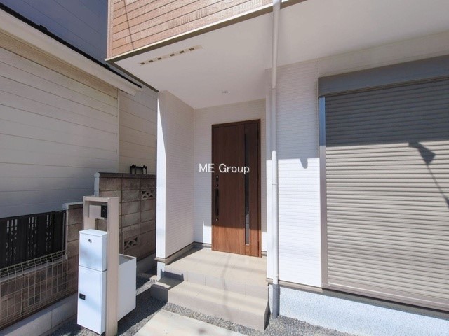 ���ց@��؂ȉƑ��A���q���o�}���錺�ցB