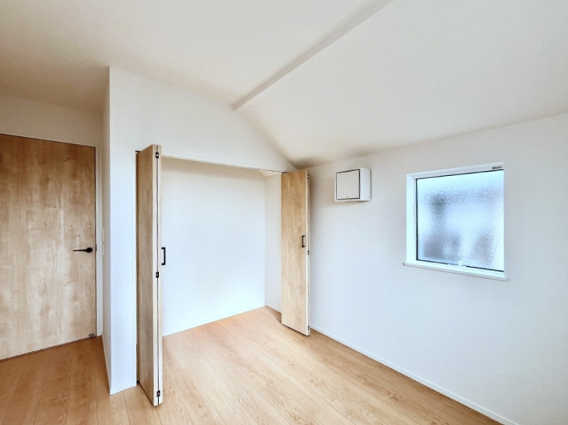 �q�������@�q�������ɂ��������߂Ȏ��[�X�y�[�X�����Ղ�̋���