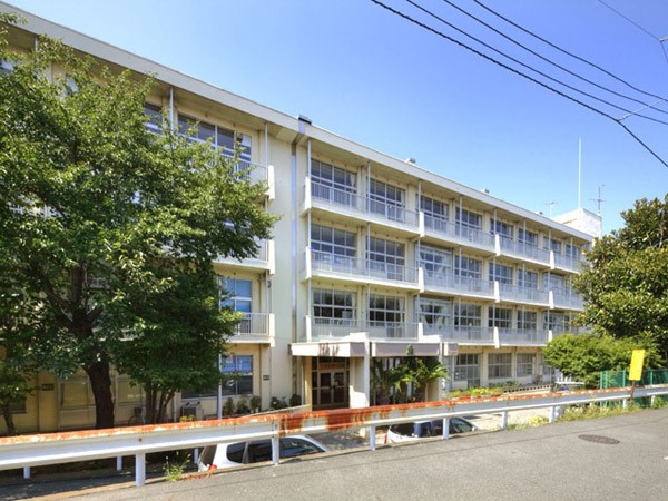 ���ӊ��@���w�Z 590m ��t�s���{��؏��w�Z