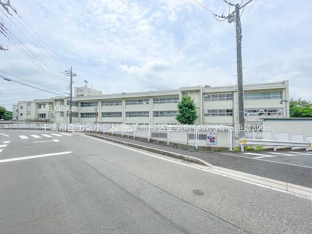 ���ӊ��@���w�Z 890m ��t�s���y�C���w�Z